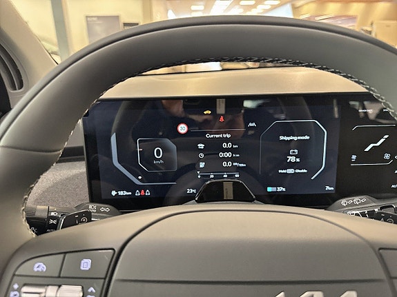 Kia EV3 10 of 14