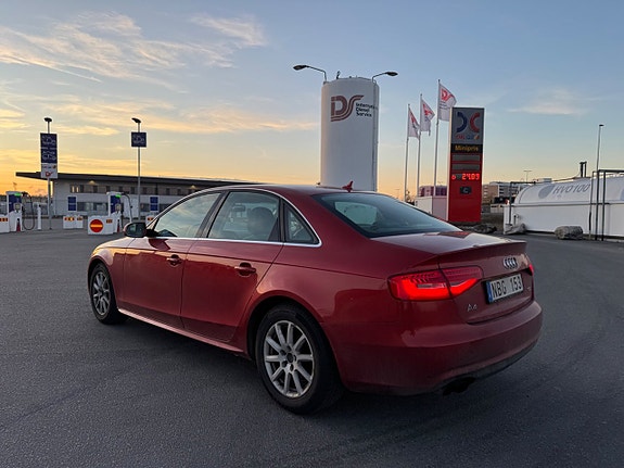 Audi A4 7 of 21