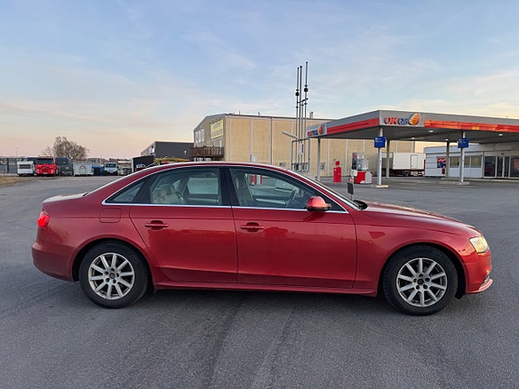 Audi A4 4 of 21