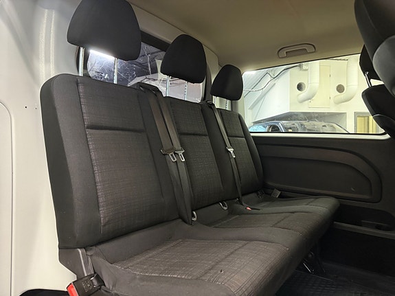 Mercedes-Benz Vito 114 7 of 13