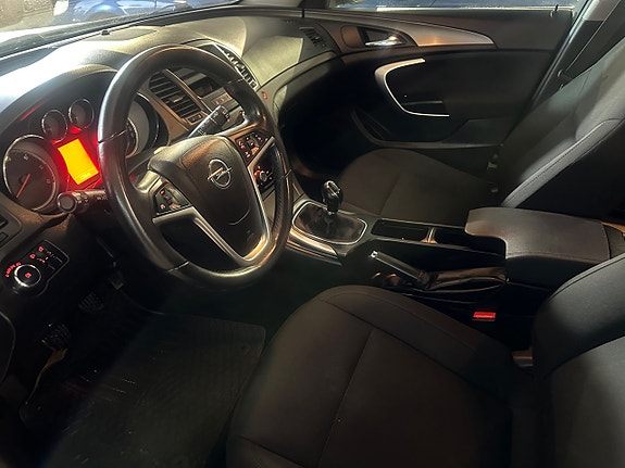 Opel Insignia 9 of 11
