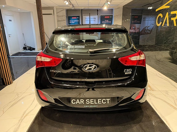 Hyundai i30 4 of 22