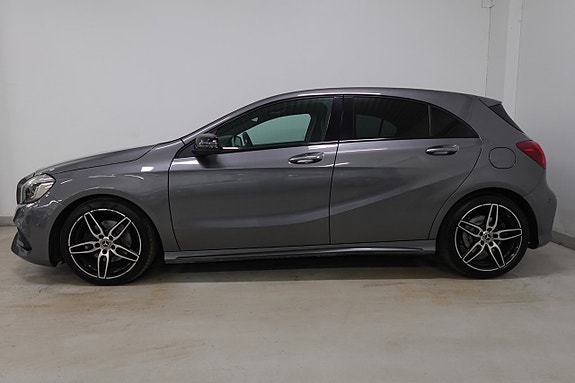 Mercedes-Benz A200 d 3 of 5