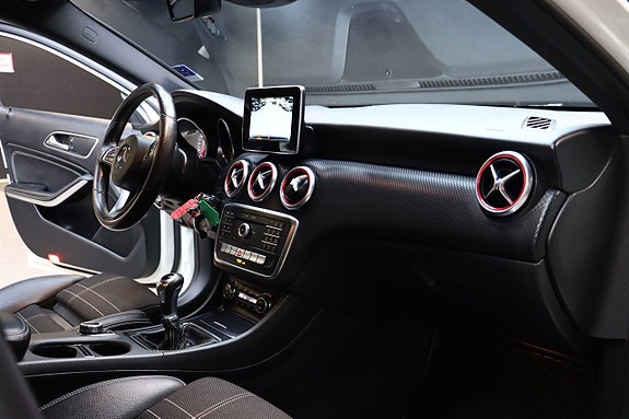 Mercedes-Benz A180 d 19 of 24