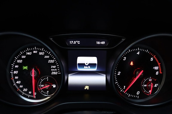 Mercedes-Benz A180 d 22 of 24
