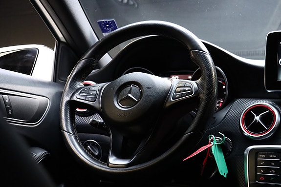Mercedes-Benz A180 d 23 of 24