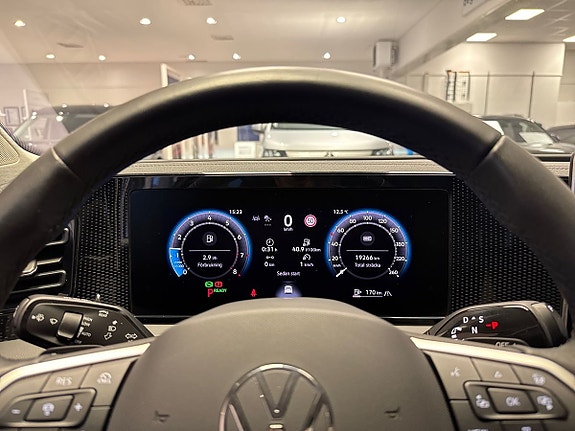 Volkswagen Tiguan 18 of 25
