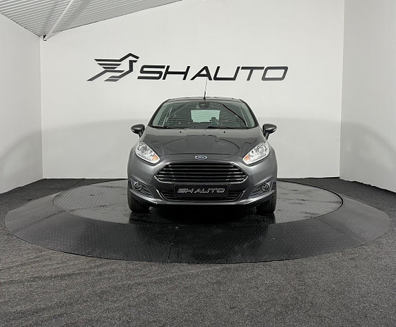 Ford Fiesta 2 of 19