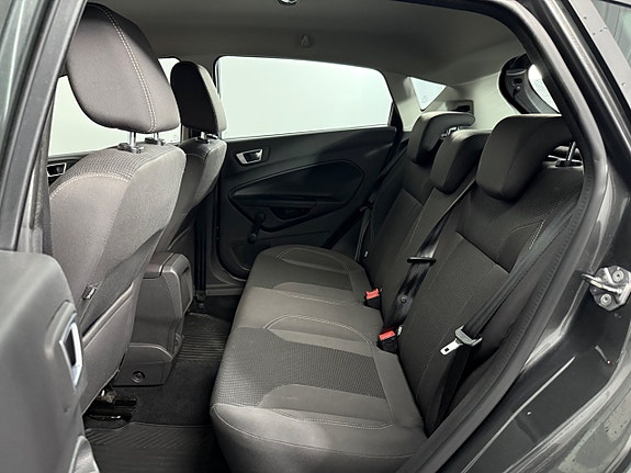 Ford Fiesta 11 of 19