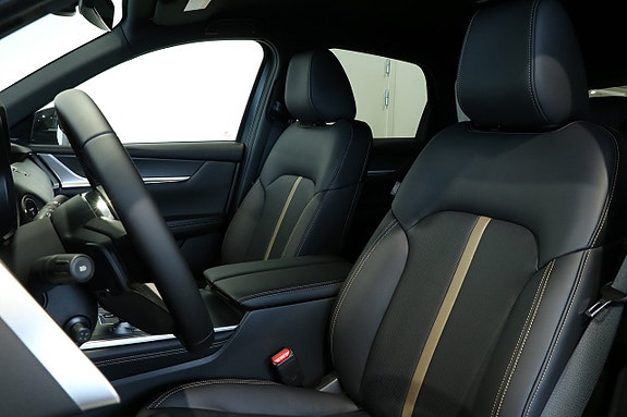 Mazda CX-60 7 of 19