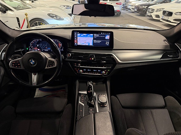 BMW 520d 19 of 30