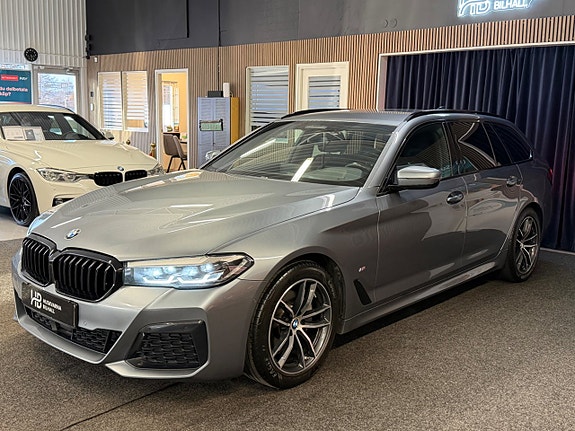 BMW 520d 3 of 5