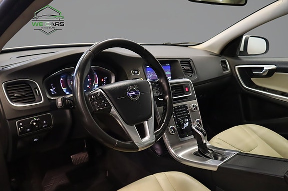 Volvo S60 11 of 20