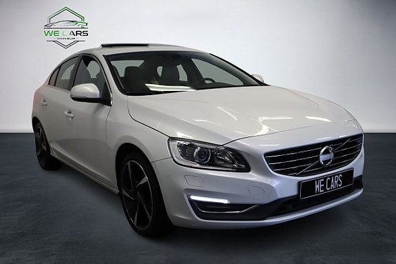 Volvo S60 4 of 5