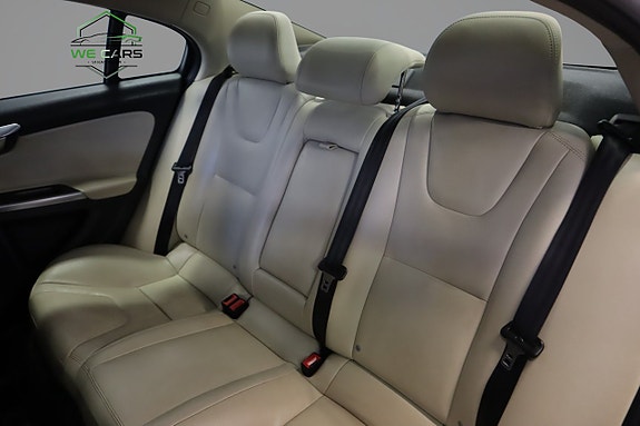Volvo S60 20 of 20