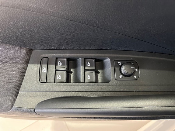 Skoda Fabia 14 of 23