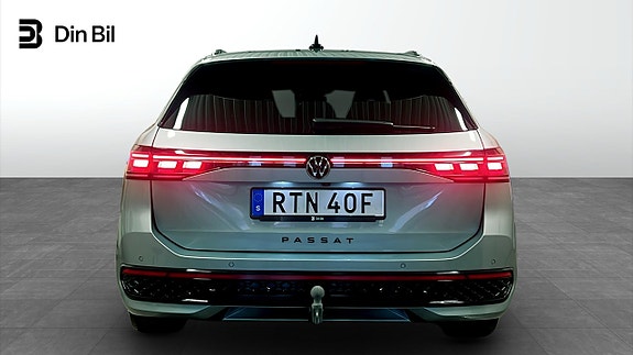 Volkswagen Passat 5 of 5