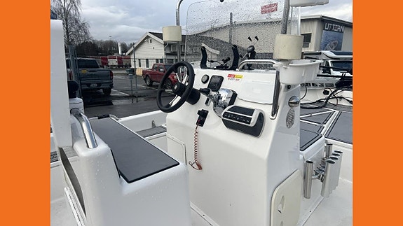 Beason 550 Pike Edt.välutrustad med trailer. 3 of 5