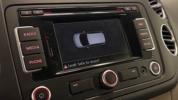 Volkswagen Golf Plus 17 of 24