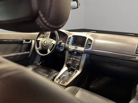 Chevrolet Captiva 8 of 25