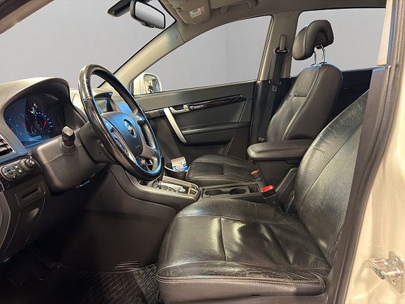 Chevrolet Captiva 17 of 25