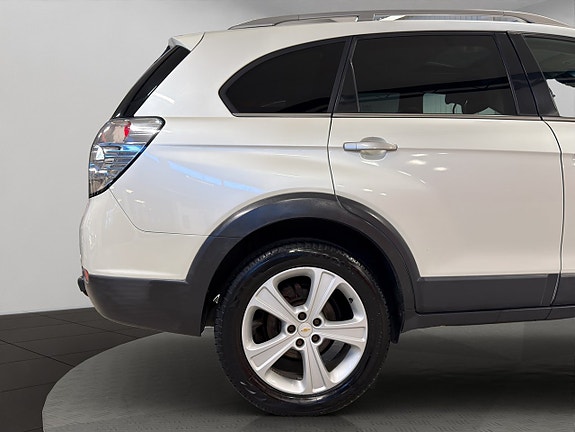 Chevrolet Captiva 4 of 5