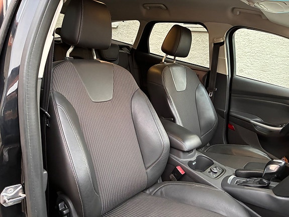 Ford Focus 23 of 26