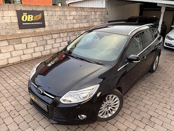 Ford Focus 2 of 26