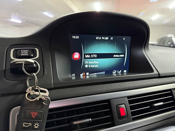 Volvo V70 13 of 16