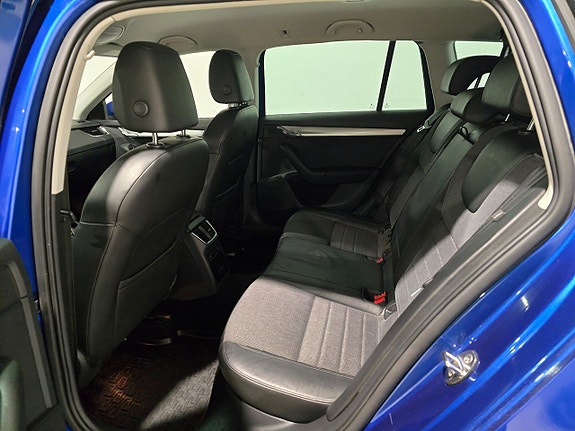 Skoda Octavia 8 of 17