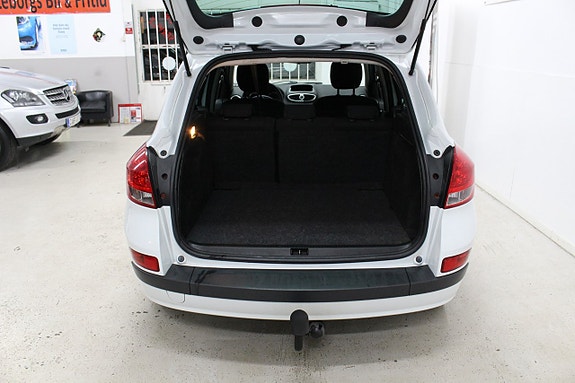 Renault Clio 15 of 19