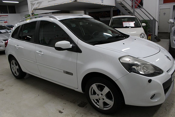 Renault Clio 8 of 19