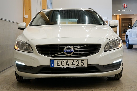 Volvo V60 5 of 18