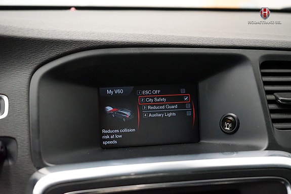 Volvo V60 16 of 18