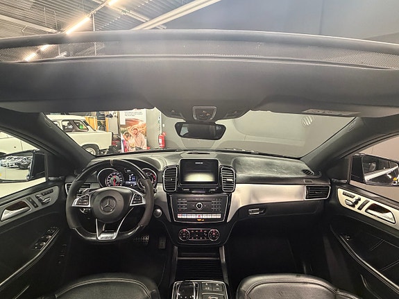 Mercedes-Benz GLE63 2 of 20