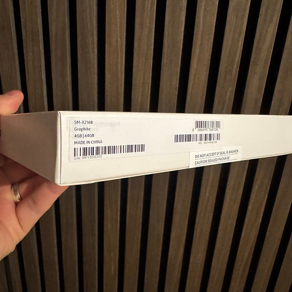 Product image 3 of 3