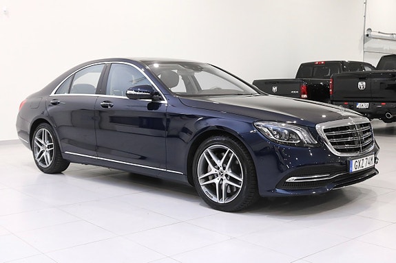 Mercedes-Benz S560 2 of 24