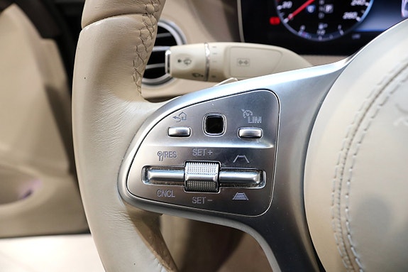 Mercedes-Benz S560 24 of 24