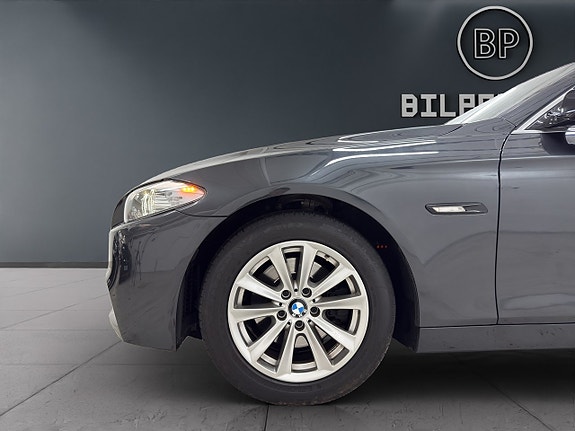 BMW 523i 17 of 17