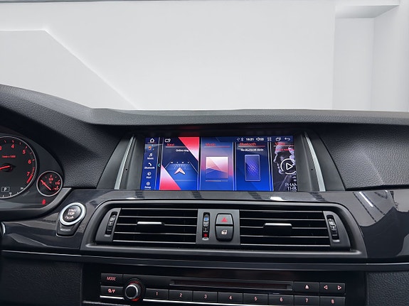 BMW 523i 13 of 17