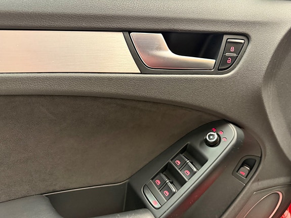 Audi S4 9 of 30