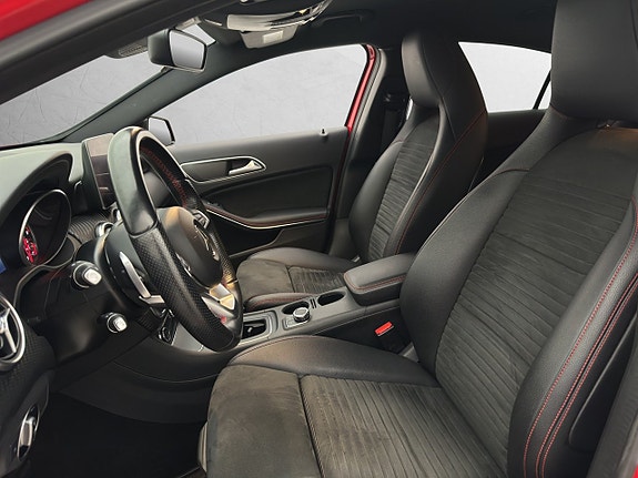 Mercedes-Benz A200 d 11 of 29