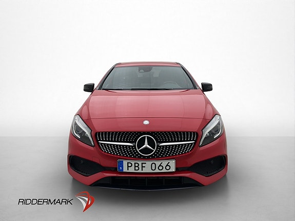 Mercedes-Benz A200 d 2 of 5