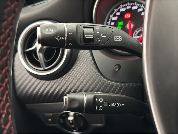Mercedes-Benz A200 d 24 of 29