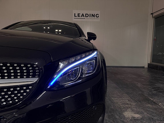 Mercedes-Benz C250 d 3 of 5