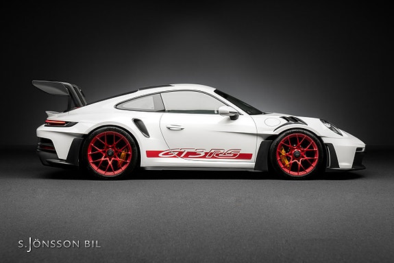 Porsche 911 GT3 RS 3 of 30