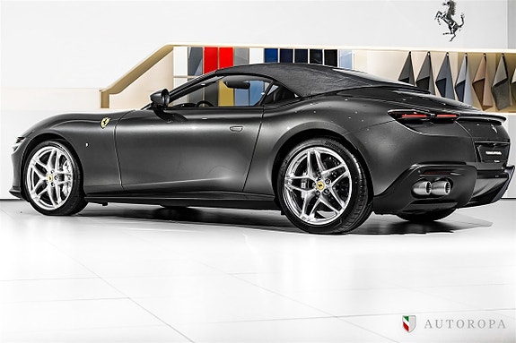 Ferrari Roma Spider 5 of 5