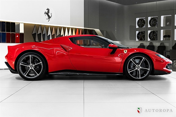 Ferrari 296 GTB 3 of 5