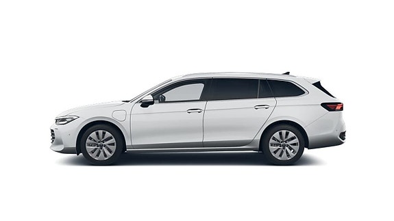 Volkswagen Passat 2 of 5