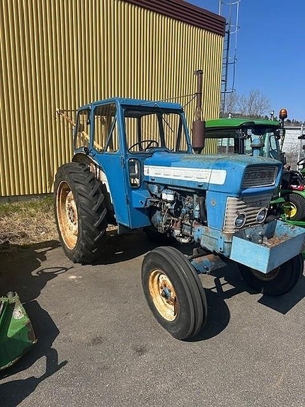 Ford 5000 TRAKTOR 3 of 4